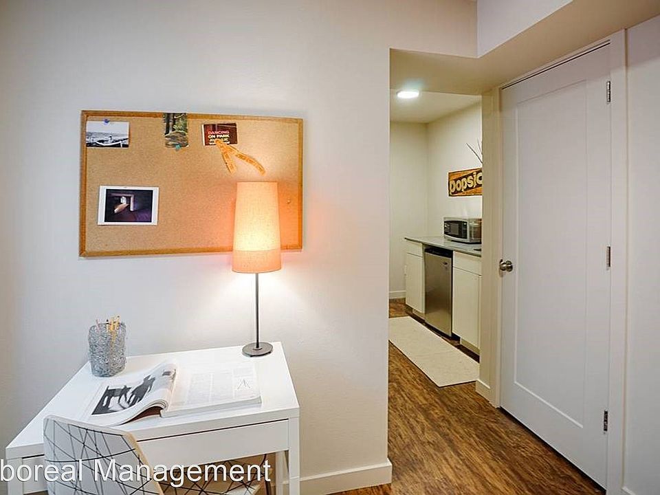 2nd image of 1519 E Spring St #11890230