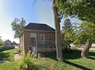 215 3rd St NW #215, Watertown, SD 57201