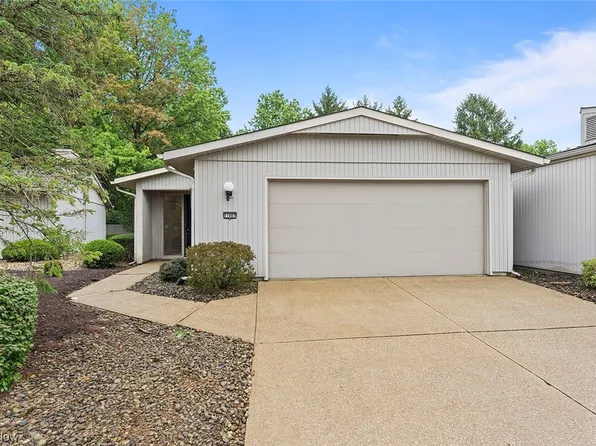 11007 Eastwind Ct, Strongsville, OH 44149