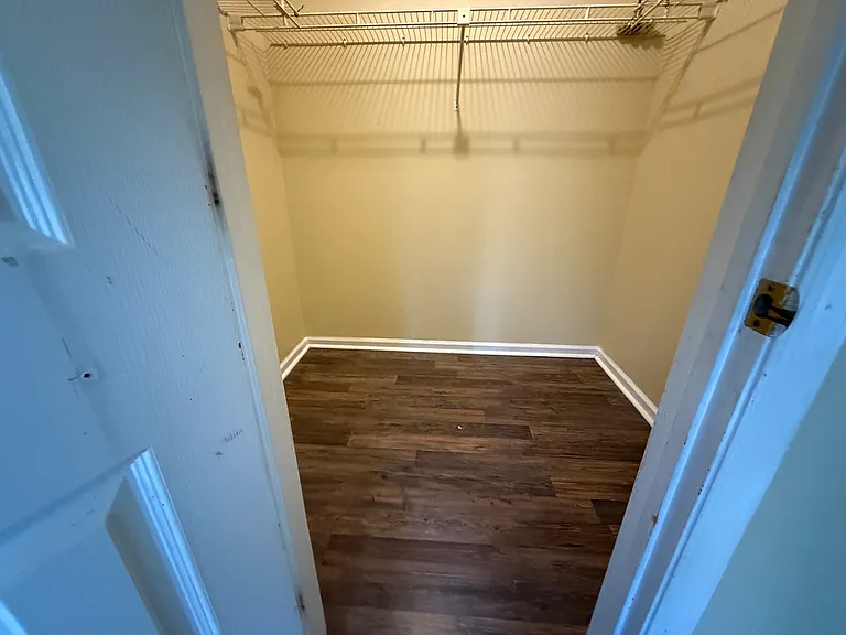 2919 Faversham Pl #TOWNHOUSE — Photo 11