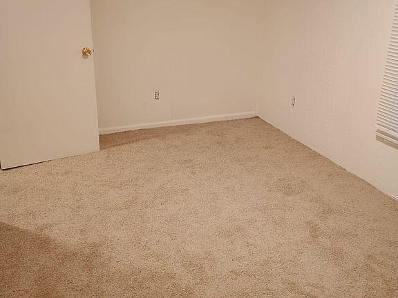 2nd image of 908 E 23rd St #2