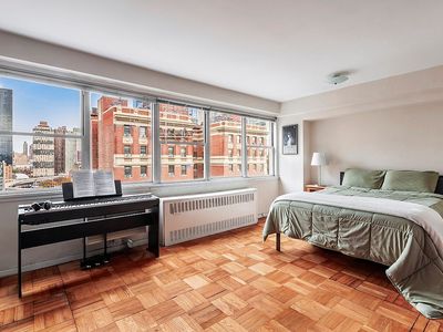 430 W 34th St APT 15E, New York, NY, 10001