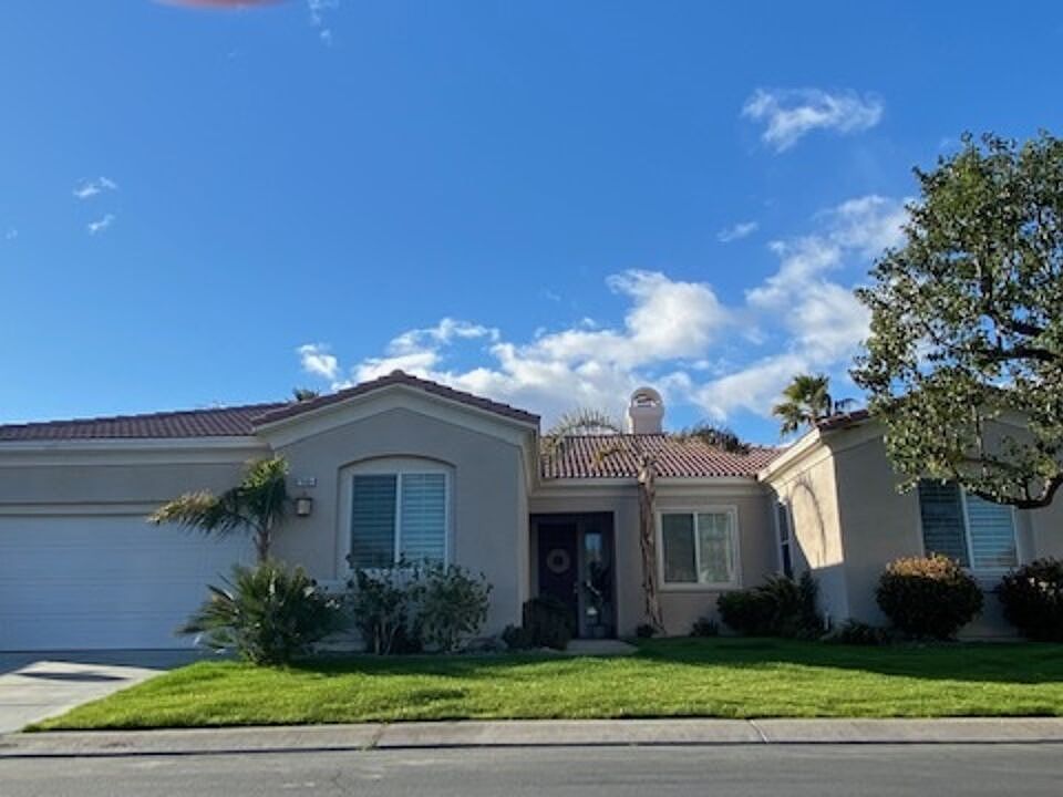 1st image of 79881 Barcelona Dr