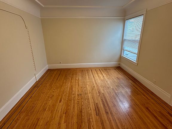 3rd image of 2035 20th Ave #2035