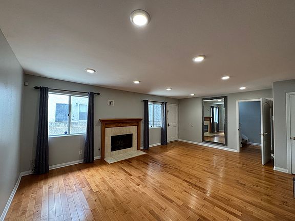 3rd image of 1527 W 146th St APT 5