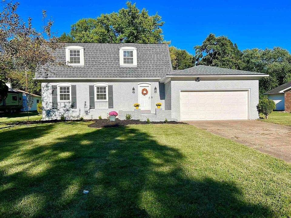 1st image of 8011 Pine Creek Dr