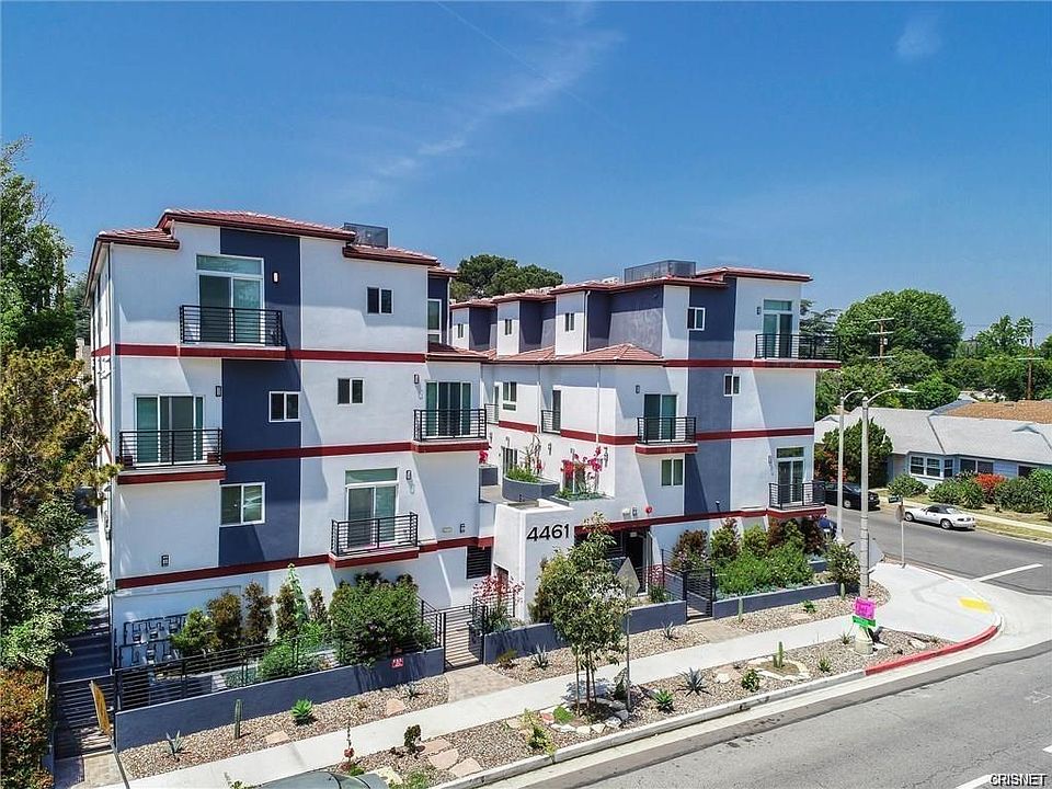 1st image of 4461 Tujunga Ave Unit 101