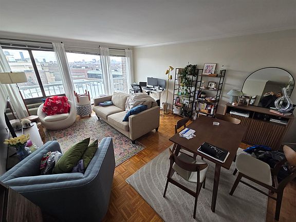 4th image of 1105 Mass Ave #11H