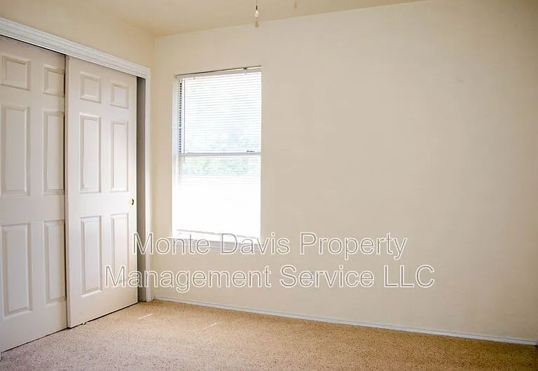 505 Shant St — Photo 10