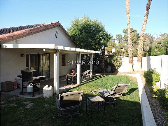 3rd image of 641 Macbrey Dr