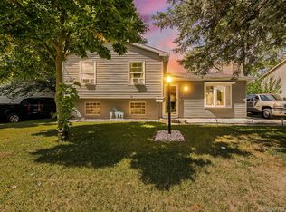 15816 Woodmont St, Romulus, MI 48174