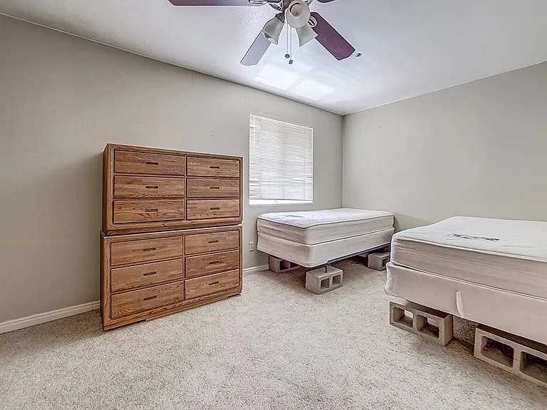 642 N 200 E #304 — Photo 11