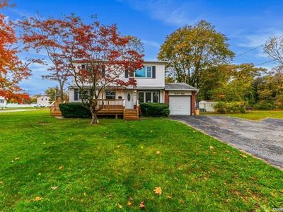 1480 Brightshore Boulevard, Bay Shore, NY, 11706