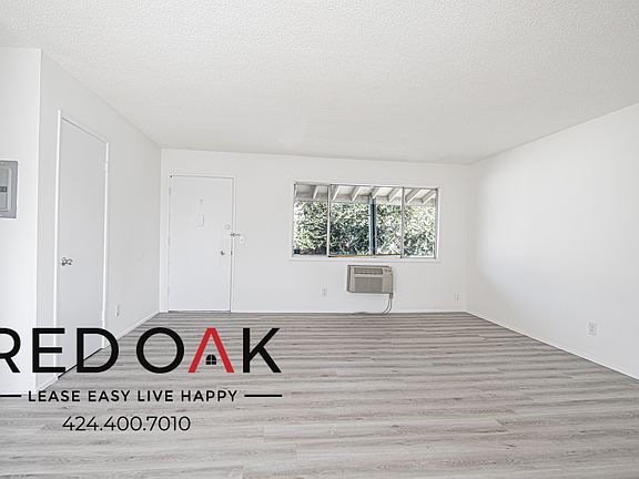 4th image of 3836 Baldwin Ave #114