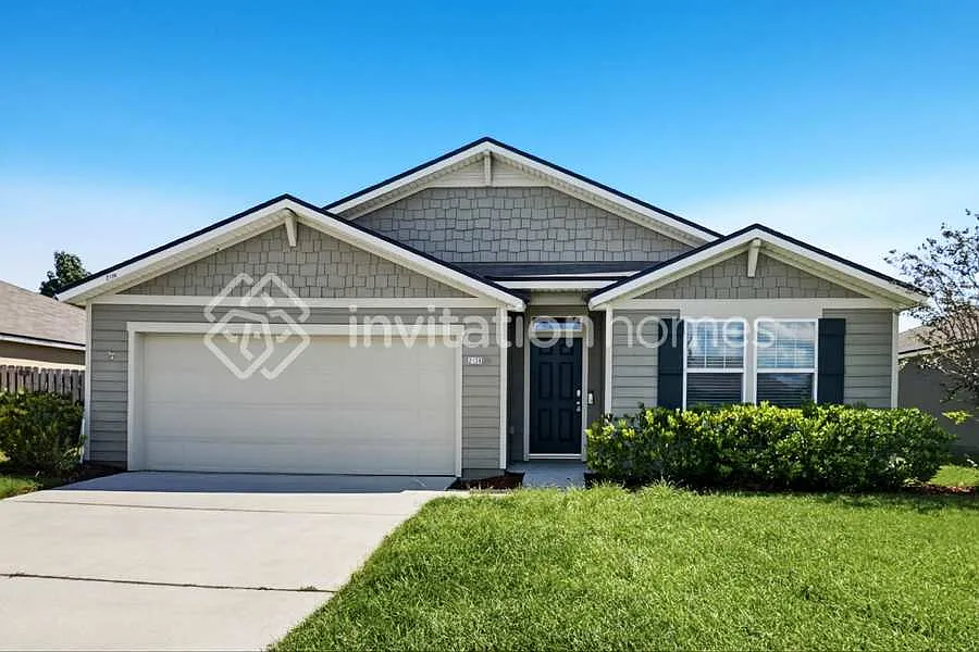 2136 Pebble Point Dr