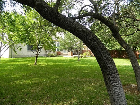 3rd image of 1615 Pagedale Dr
