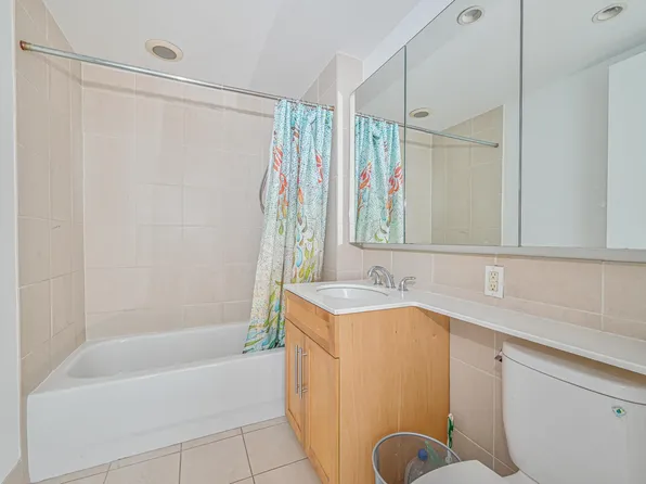 53 Boerum Place 7C image 7 of 8