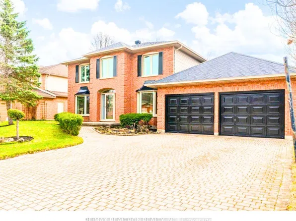 5 Lavender Way, London, ON N5X 3J2