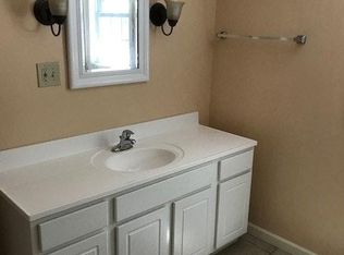 118 Hillside Ave #1, Shelton, CT 06484