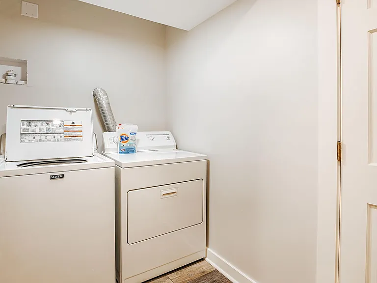 1140 Pen Park Ln — Photo 6
