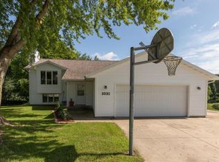 1031 36th St SW, Rochester, MN 55902