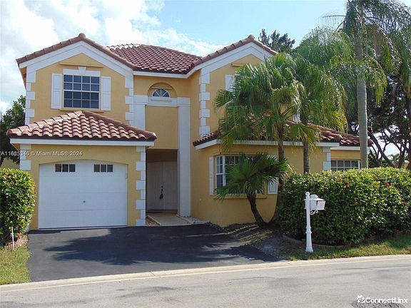 5th image of 538 Clermont Ct