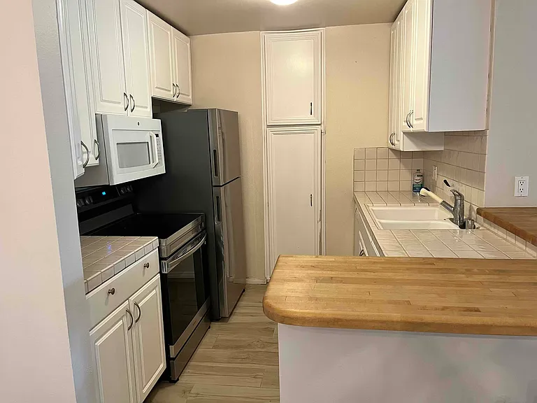 7740 Redlands St #M2069 — Photo 15