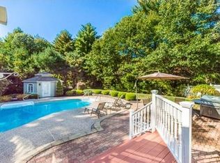 14 Coppermine Rd, Topsfield, MA 01983