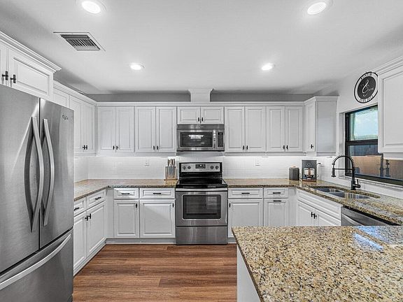 5th image of 1345 NW 21st Ter