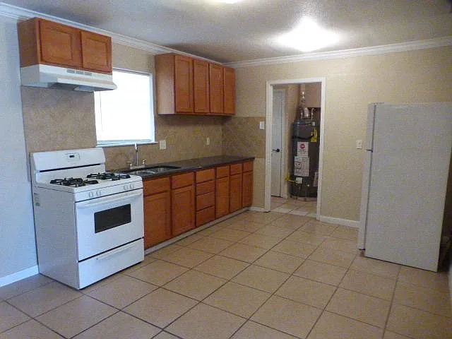 1304 Yukon Dr — Photo 20