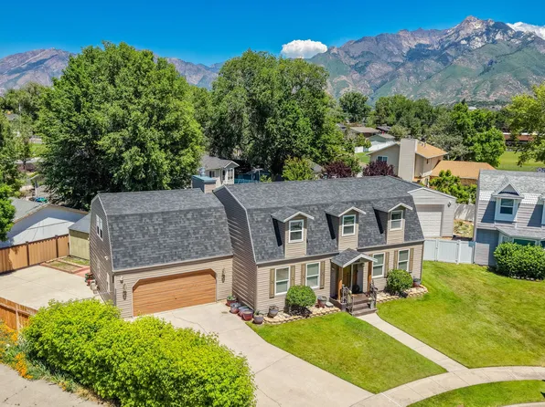 9709 S Camberley Cir, Sandy, UT 84092