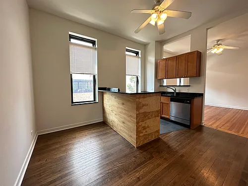 2118-20 N Damen Ave #2R Photo 1