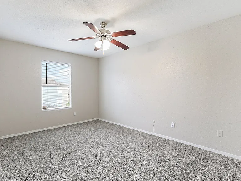 25-web-or-mls-11710 Briar Forest Dr Unit 504-S1103-011