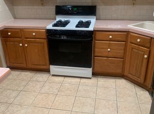 148-2000 257th St #2, Rosedale, NY 11422