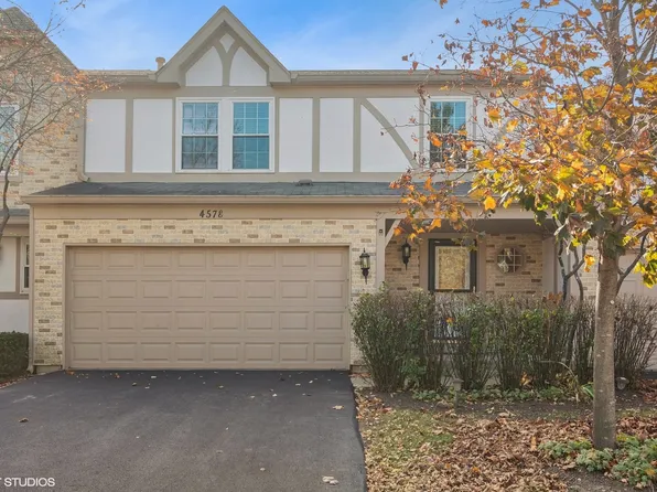 4578 N Sapphire Dr, Hoffman Estates, IL 60192