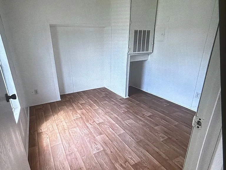 4405 Old Jeanerette Rd — Photo 3
