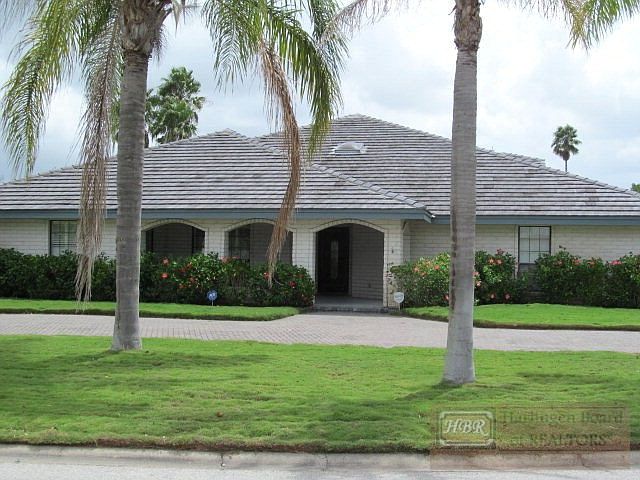 1st image of 1816 Palm Valley Dr W