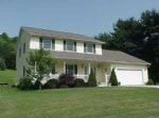 1732 N Crater Ave, Dover, OH
