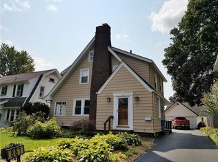 881 Blossom Rd, Rochester, NY 14610
