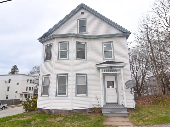 86 4th St #1, Auburn, ME 04210
