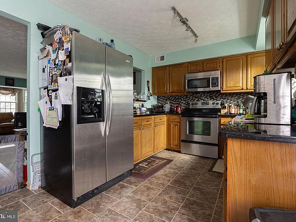 5th image of 10681 Campus Way S