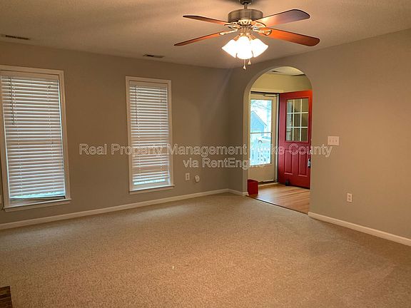 3rd image of 400 Brierridge Dr