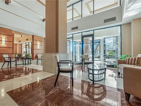 3111 Ocean Parkway image 5 of 30