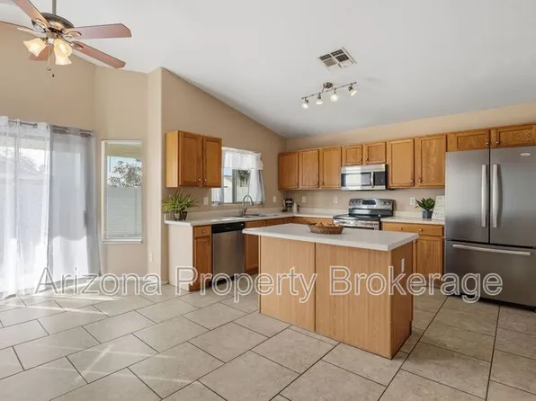 919 E Monteleone St, San Tan Valley, AZ 85140