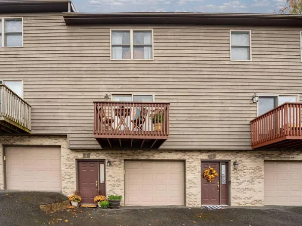 1080 Willowdale Rd, Morgantown, WV 26505