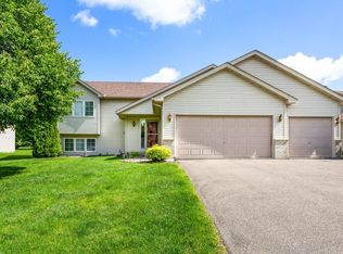 216 Maverick Ave, Elko New Market, MN 55054