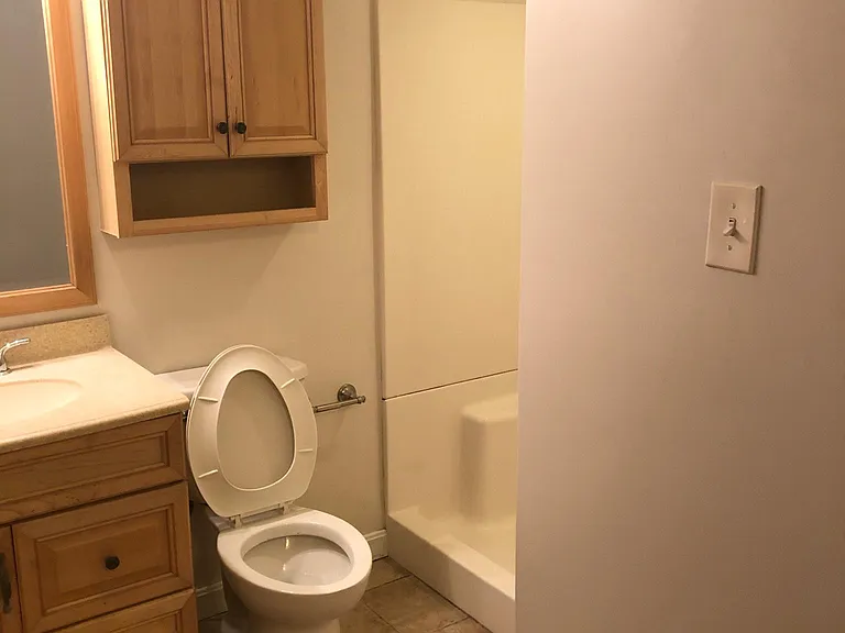 32 Skyline Dr #4 — Photo 6