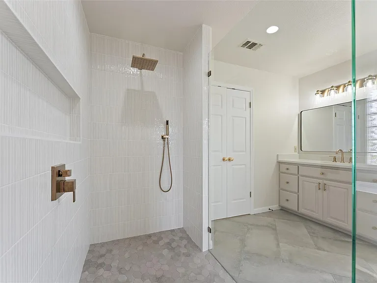 294 Hidden Creek Dr — Photo 12