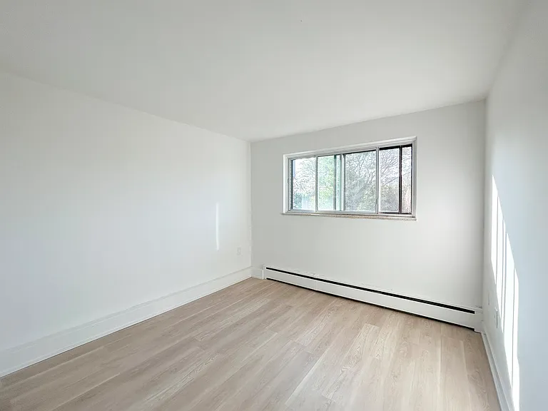 700 Ross St — Photo 6