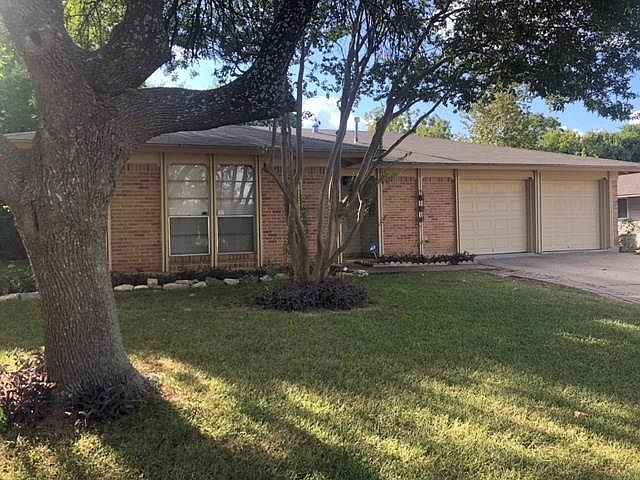 1st image of 8806 Clarewood Dr